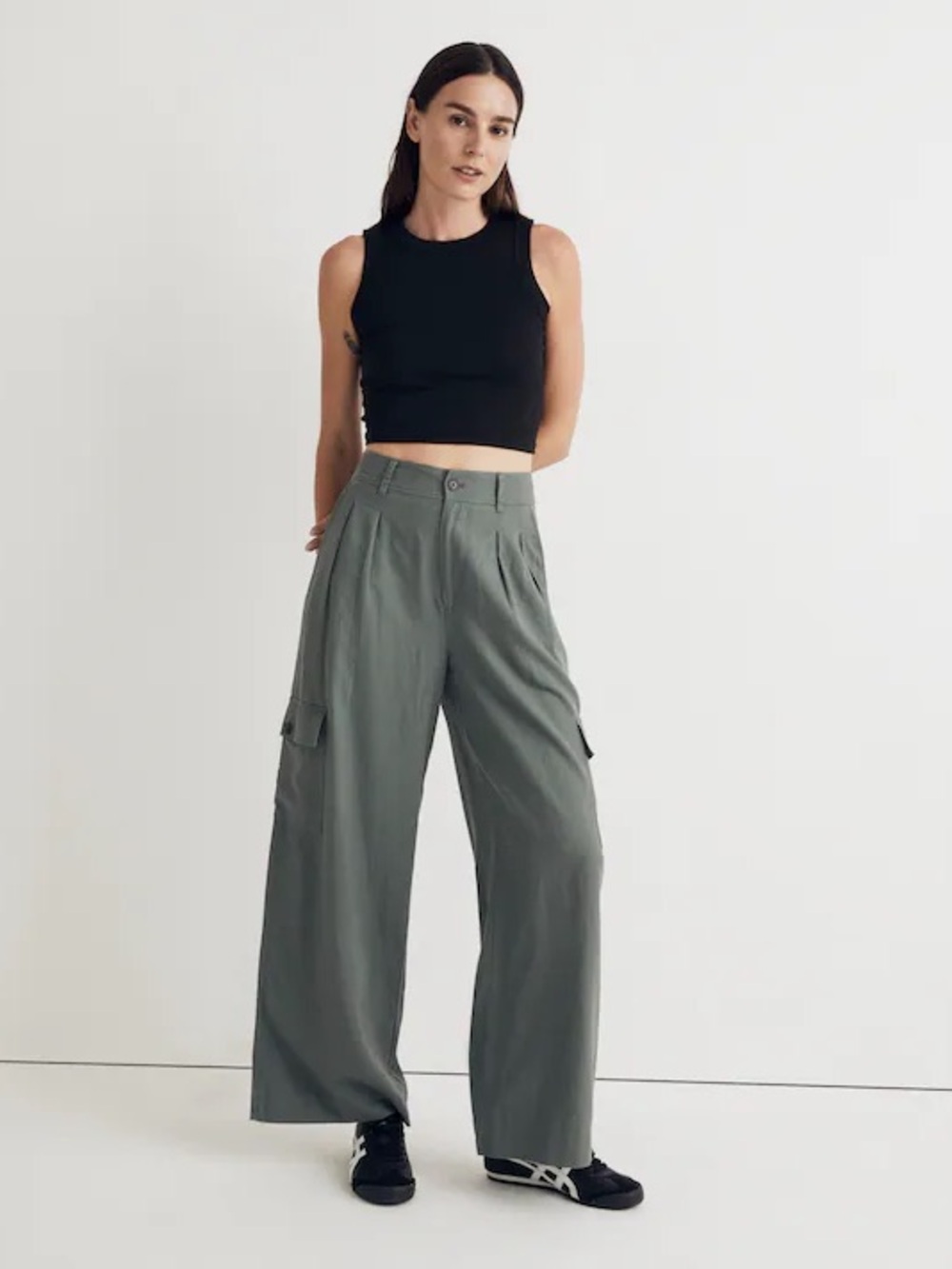 Wide-Leg Cargo Pants in Linen-Blend architect Green size 00